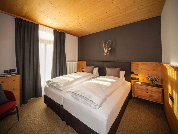 Hotel Parsenn : photo 3 de la chambre chambre double Économique