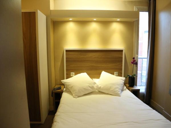 Grand Hotel Nouvel Opera : photo 5 de la chambre chambre double basique avec douche