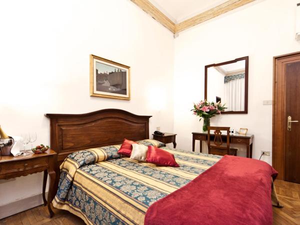 Hotel Alla Fava : photo 2 de la chambre chambre double supérieure