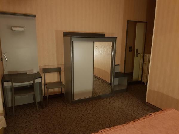 Hotel Ada : photo 3 de la chambre chambre double