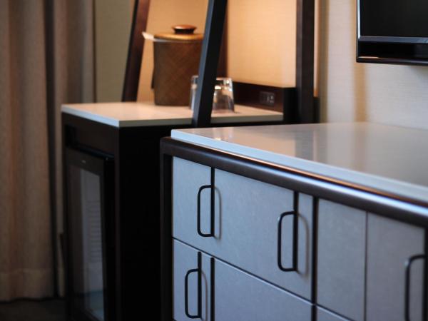 Hyatt Regency Sacramento : photo 4 de la chambre chambre double avec 2 lits doubles et baignoire adaptée - accessible aux personnes à mobilité réduite