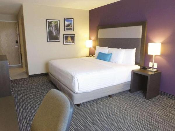 CHN Hotel Monterrey Aeropuerto, Trademark by Wyndham : photo 2 de la chambre room #270149620