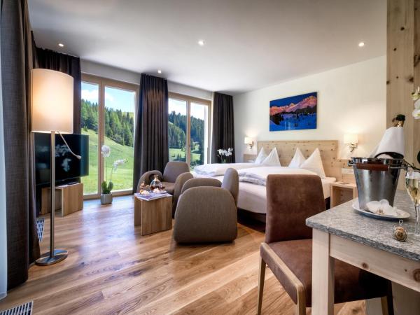 Golf- & Sporthotel Hof Maran : photo 1 de la chambre chambre double - vue sur montagne