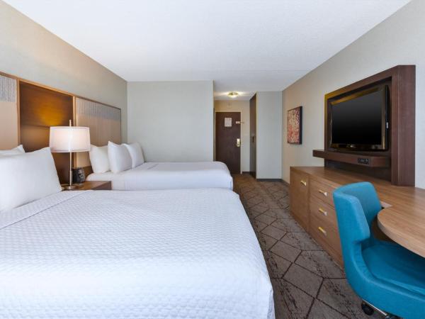 Crowne Plaza Columbus North - Worthington, an IHG Hotel : photo 6 de la chambre chambre double standard avec 2 lits doubles