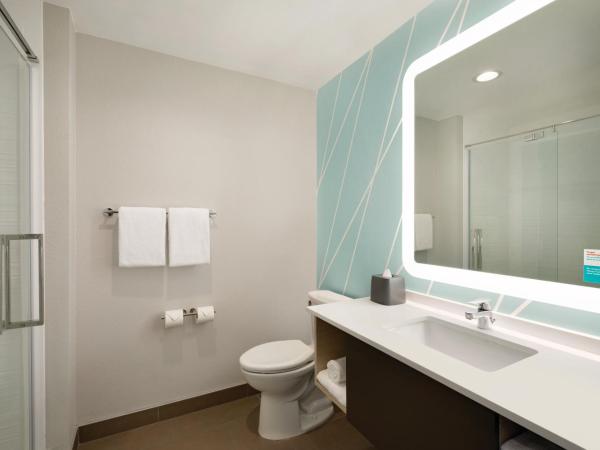 avid hotels - Savannah South - Gateway, an IHG Hotel : photo 2 de la chambre chambre lit king-size standard