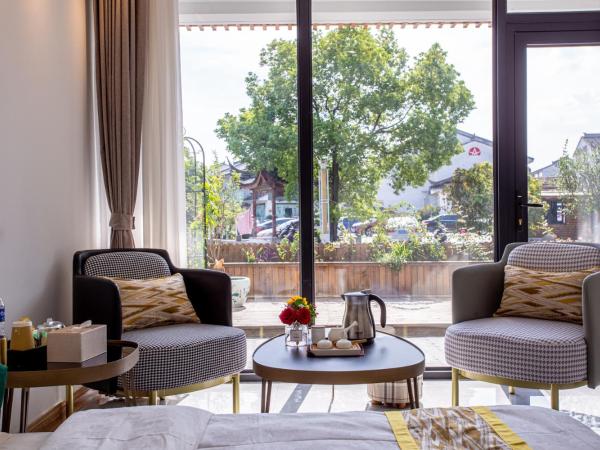 同里泊·晓烟河景民宿 : photo 3 de la chambre chambre double