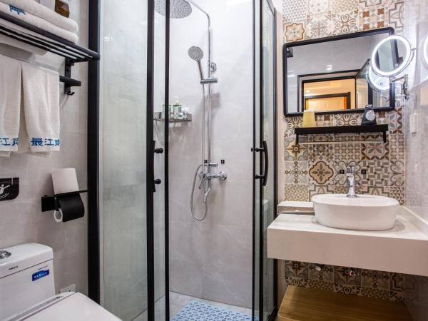 同里泊·晓烟河景民宿 : photo 4 de la chambre petite chambre simple