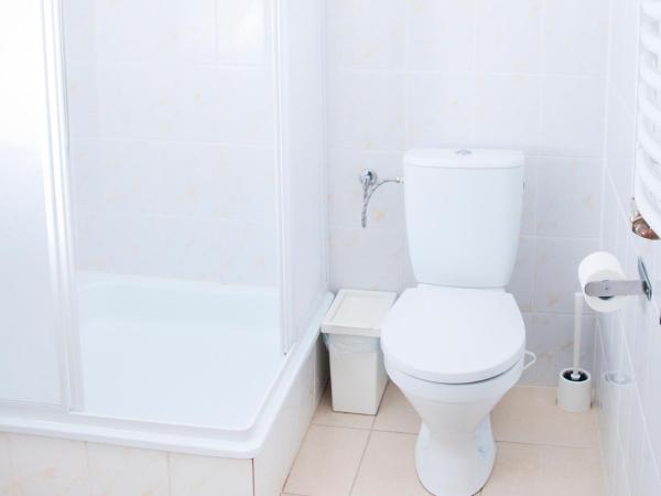 BedRooms Piotrkowska 64 : photo 7 de la chambre chambre simple