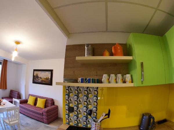 Element : photo 2 de la chambre appartement avec douche