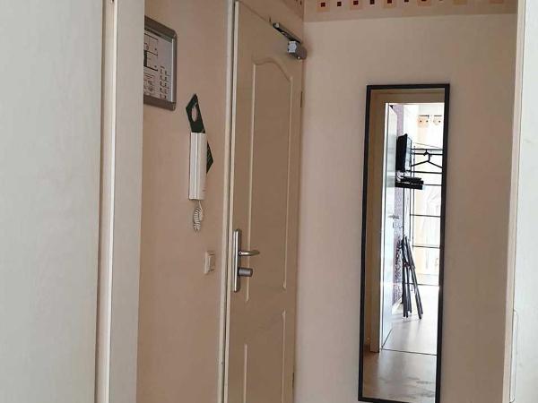 CityPark Aparthotel : photo 4 de la chambre chambre lit king-size avec balcon