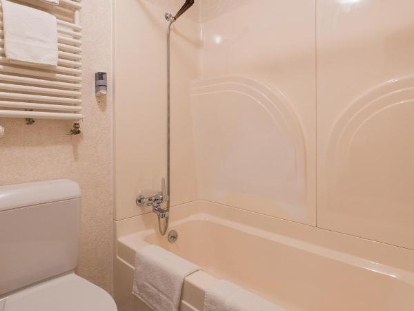 Swiss Inn & Apartments : photo 5 de la chambre bungalow Économique 2 chambres