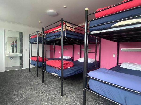 Based by the Lake : photo 3 de la chambre single bed in female dormitory room - sanctuary - no children