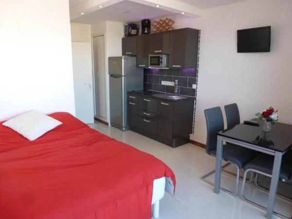 Studio Village Naturiste Hôtel Restaurant Libertin Cap d Agde : photo 10 de la chambre studio standard