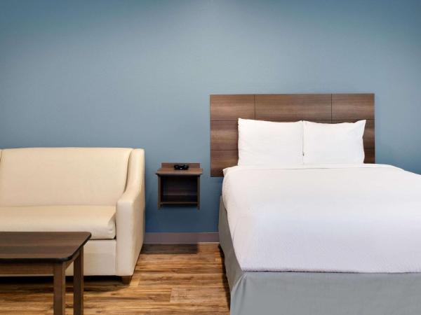 WoodSpring Suites Nashville Airport : photo 2 de la chambre chambre lit queen-size