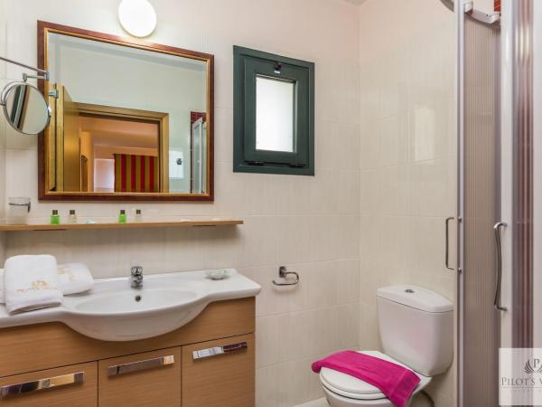 Pilot's Villas Luxury Suites : photo 9 de la chambre suite - vue sur jardin