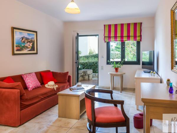 Pilot's Villas Luxury Suites : photo 10 de la chambre suite - vue sur jardin