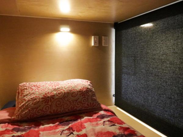 Finlay Jack's Backpackers : photo 3 de la chambre capsule simple dans dortoir mixte de 6 lits