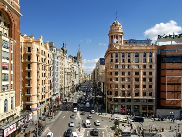 Vincci Capitol : photo 1 de la chambre chambre double deluxe - vue sur gran via