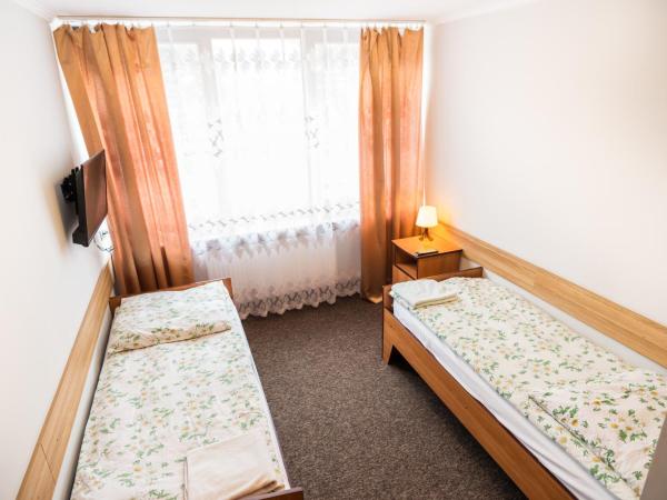 Dobre Miejsce Dom Rekolekcyjny : photo 5 de la chambre chambre lits jumeaux