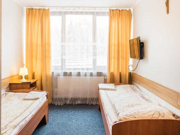 Dobre Miejsce Dom Rekolekcyjny : photo 5 de la chambre chambre lits jumeaux