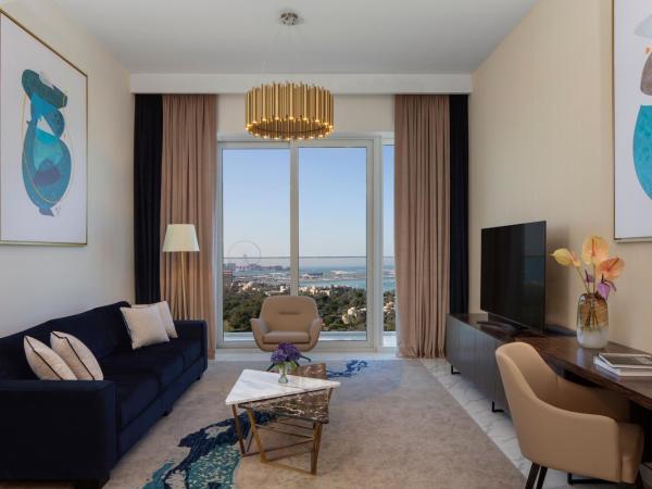 Avani Plus Palm View Dubai Hotel & Suites : photo 2 de la chambre appartement 1 chambre supérieur - vue sur mer