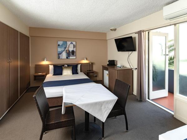 The Metropolitan Spring Hill : photo 3 de la chambre chambre familiale double