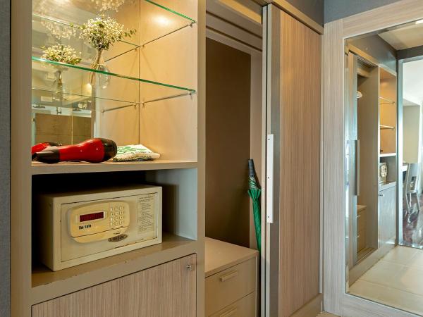 Nakara Long Beach Resort - SHA Extra Plus : photo 4 de la chambre bungalow de luxe