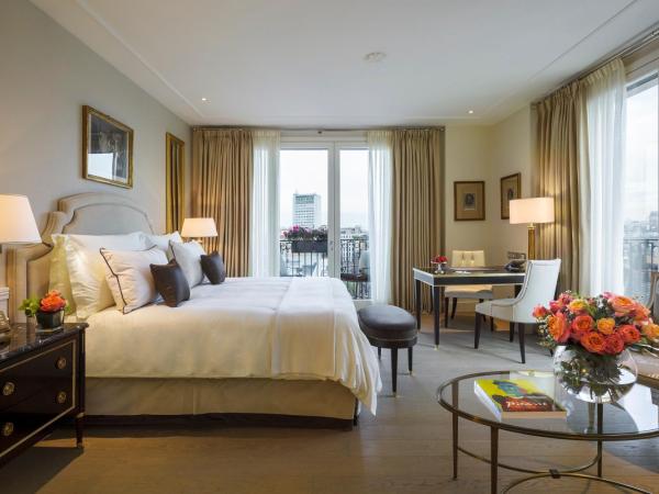 Palazzo Parigi Hotel & Grand Spa - LHW : photo 1 de la chambre suite junior parigi