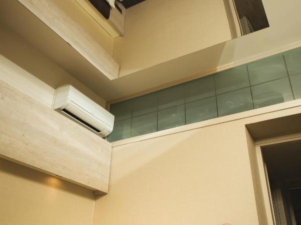 Royal Sun : photo 3 de la chambre suite junior - vue sur piscine