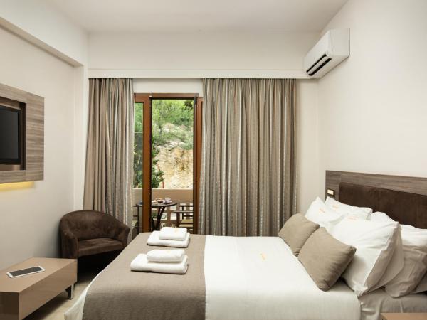 Royal Sun : photo 2 de la chambre double Économique avec balcon