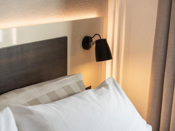 Hotel Derby Interlaken - Action & Relax Hub : photo 4 de la chambre chambre double Économique avec climatisation