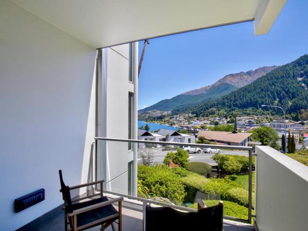 Scenic Suites Queenstown : photo 3 de la chambre chambre supérieure avec 2 lits doubles - vue sur lac