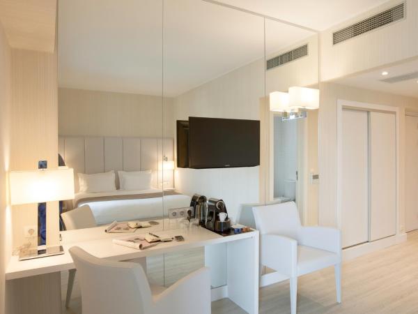 Lutecia Smart Design Hotel : photo 5 de la chambre chambre triple standard (maximum 3 personnes)