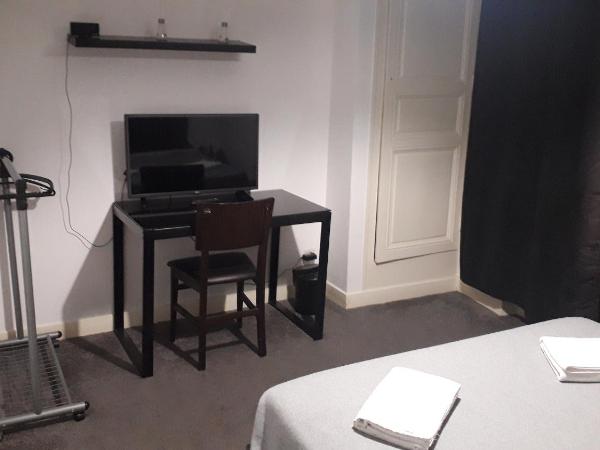 Chambres d'Hotes Centre Ville : photo 2 de la chambre chambre double