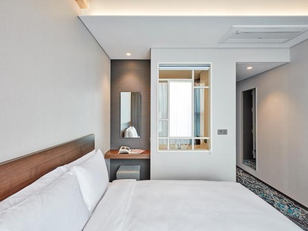 HOTEL in 9 Gangnam : photo 2 de la chambre chambre double standard - enregistrement tardif à 19h00