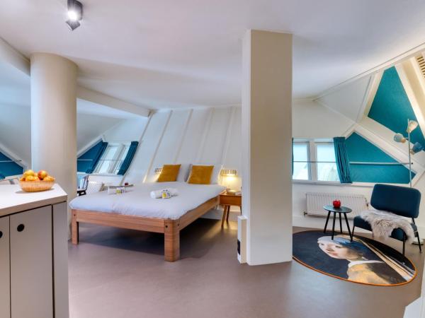 Stayokay Hostel Rotterdam : photo 2 de la chambre studio cube avec douche