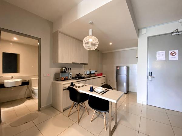 1 Tebrau Residences By JK Home : photo 6 de la chambre appartement