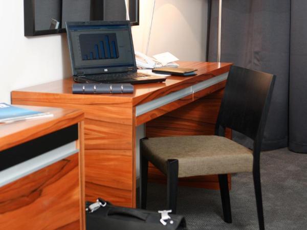 Hotel Atrium : photo 9 de la chambre chambre double ou lits jumeaux standard