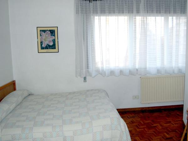Hostal Charo II : photo 3 de la chambre chambre double standard