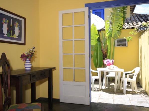 Pousada Repouso do Guerreiro : photo 5 de la chambre appartement avec patio