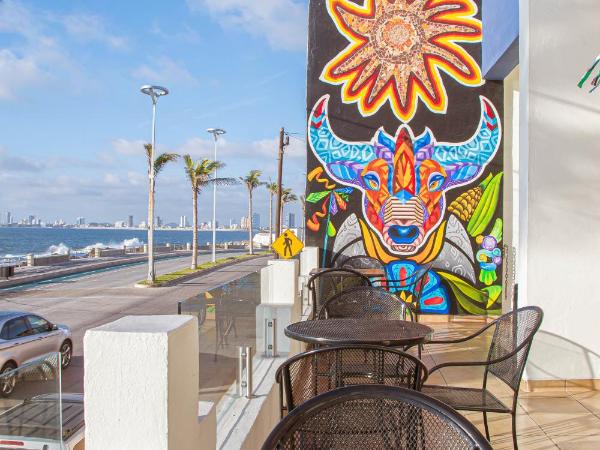 Departamentos Claussen : photo 5 de la chambre chambre double deluxe avec balcon - vue sur mer