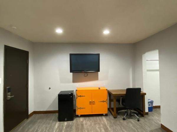 Sandman Motel : photo 2 de la chambre chambre lit king-size deluxe