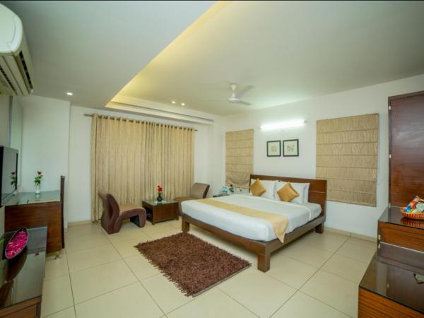 Hill View Hitech City : photo 1 de la chambre chambre double deluxe (2 adultes + 1 enfant)