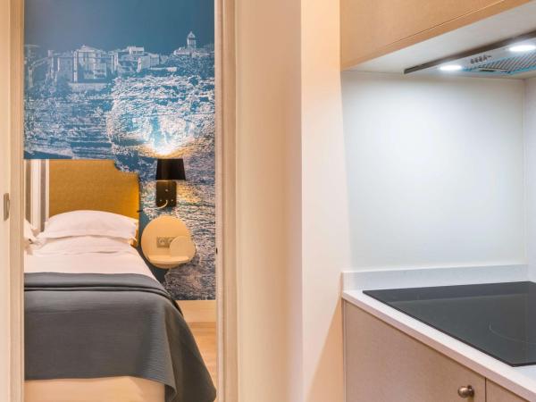 Best Western Hotel du Roy d'Aragon : photo 2 de la chambre chambre double confort
