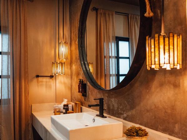 CASA EMILIA B&B Boutique : photo 10 de la chambre chambre deluxe