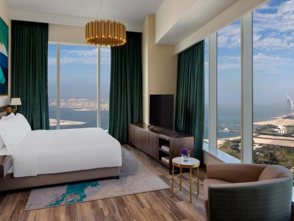 Avani Plus Palm View Dubai Hotel & Suites : photo 7 de la chambre appartement 3 chambres supérieur avec vue sur mer