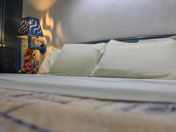 Coral Clubes Acapulco : photo 3 de la chambre chambre lit king-size standard