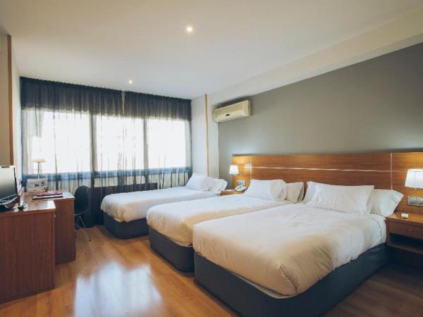 Sancho Ramirez : photo 4 de la chambre room #9168346