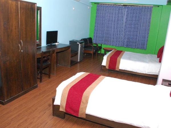 Hotel Family Home : photo 10 de la chambre deluxe family room with 24 hour check-in & check-out