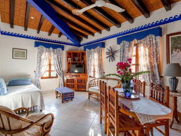 Suites La Hacienda : photo 6 de la chambre chambre deluxe